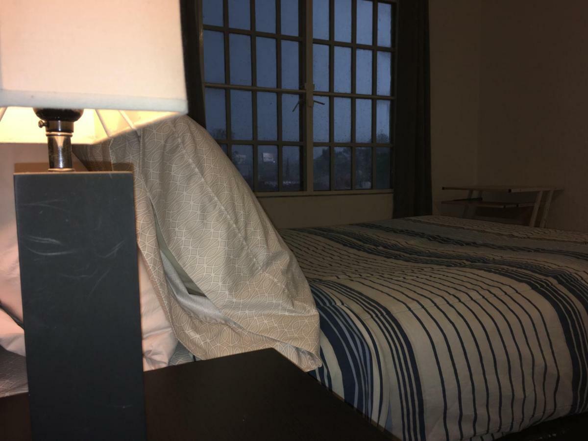 Casa Bravia - Para Mujeres Hostel Guadalajara